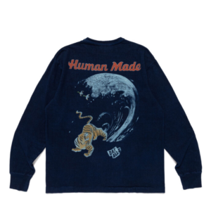 Human Made Indigo Dye Tiger T Shirtのフロントビューとタイガーグラフィック